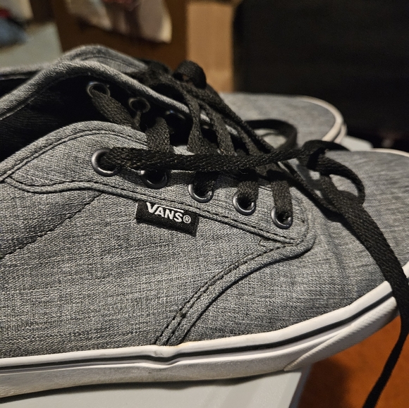 ⚓️Gray Vans - Picture 2 of 3